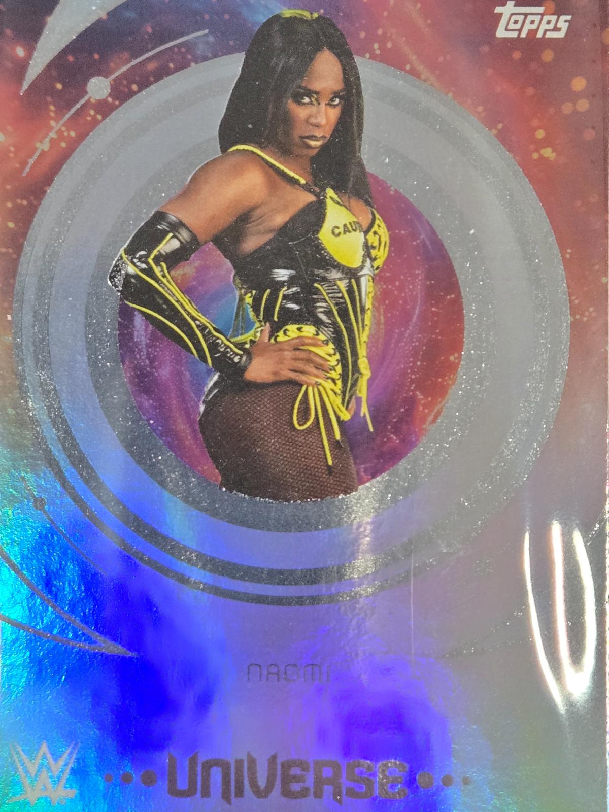 2025 Topps Universe- #87 Naomi