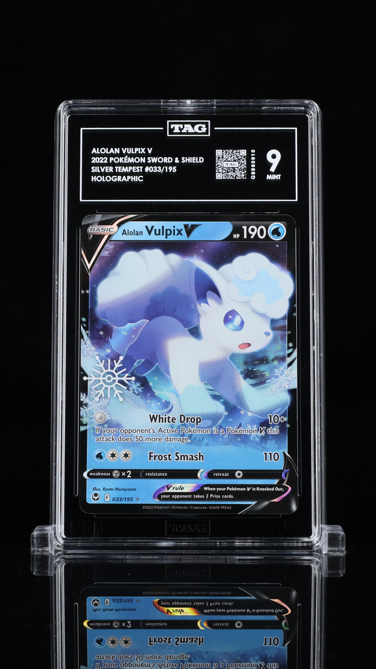 Alolan vulpix V- #33 Silver Tempest- TAG 9