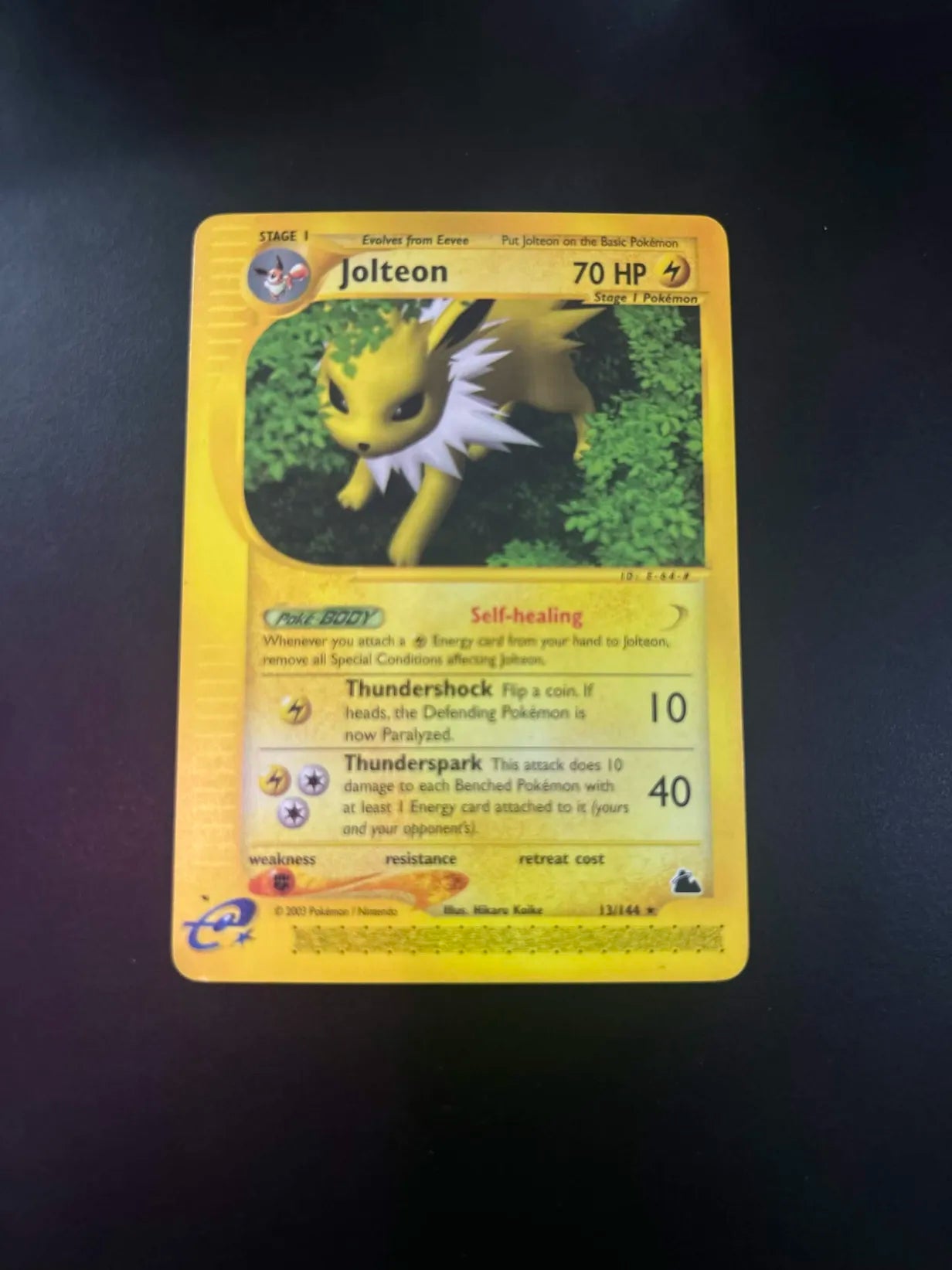 #13 Skyridge- Jolteon (Non-holo) (MP)